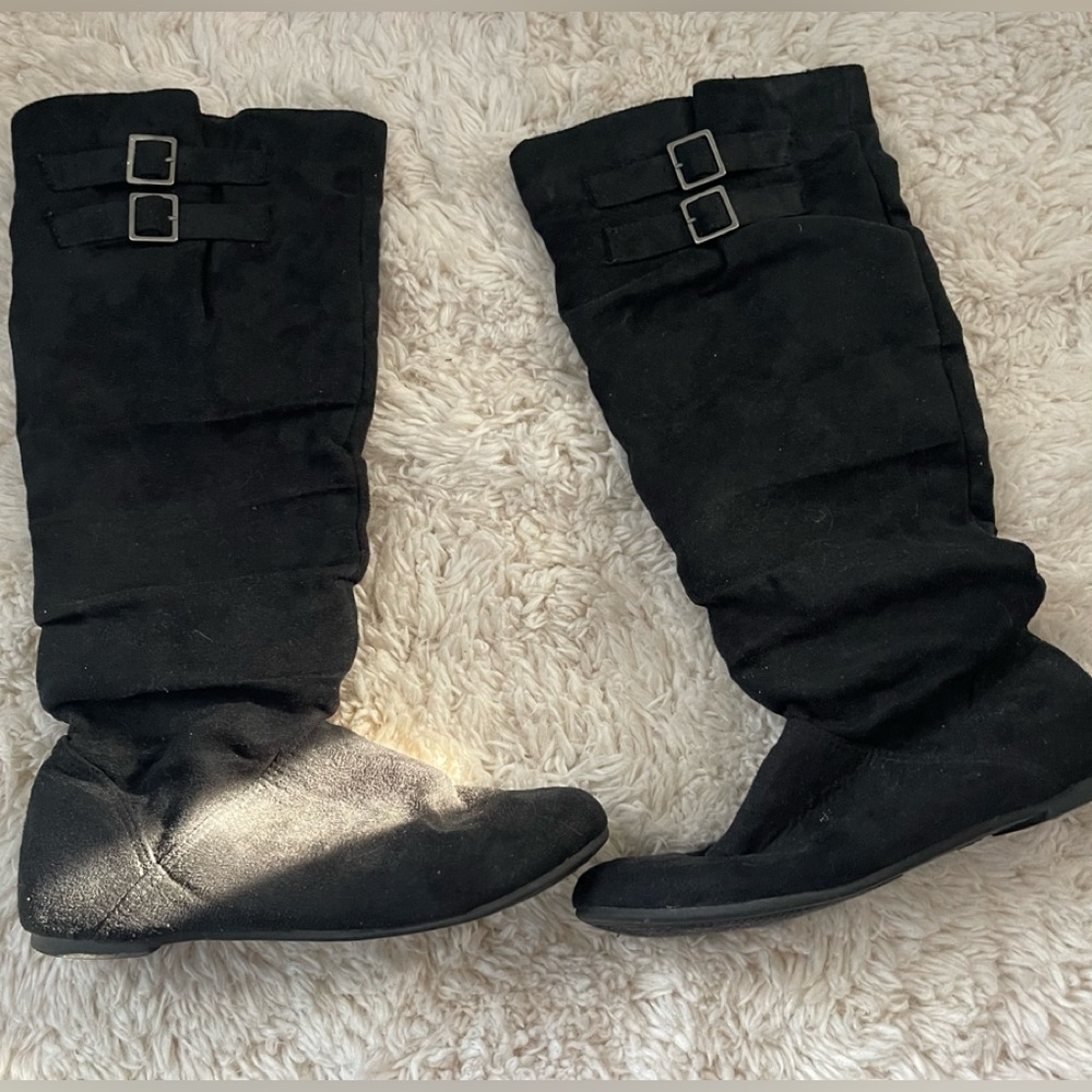 Vintage Candies Black Faux Suede Black Boots Size 7
